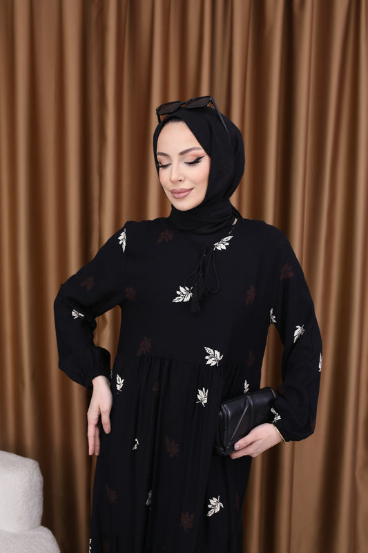 Gül Yapraklı Desen Elbise SİYAH